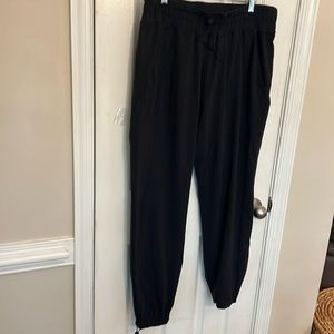 LULULEMON black joggers size 12